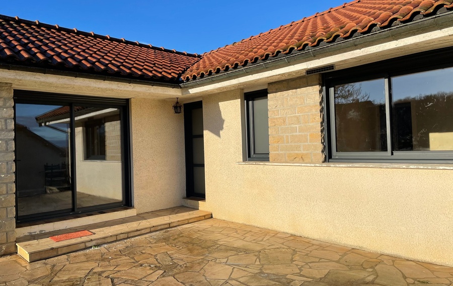 Nos fen&ecirc;tres&nbsp; et coulissants ALU RADIANS &agrave;&nbsp;Monnaie