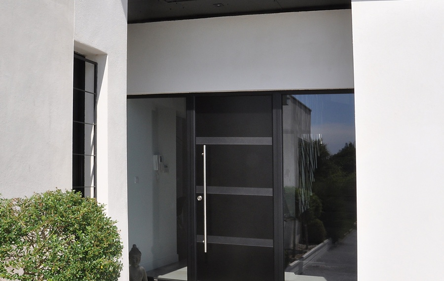 Notre gamme de portes d'entr&eacute;e en ALU CLASSIQUE et CONTEMPORAINE &agrave;&nbsp;Monnaie